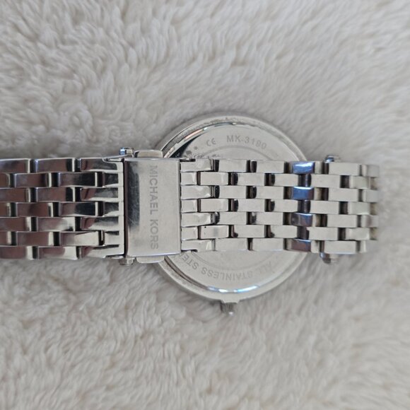 Michael Kors Silver-Tone Glitz Darci Watch Women’s - Picture 2 of 4